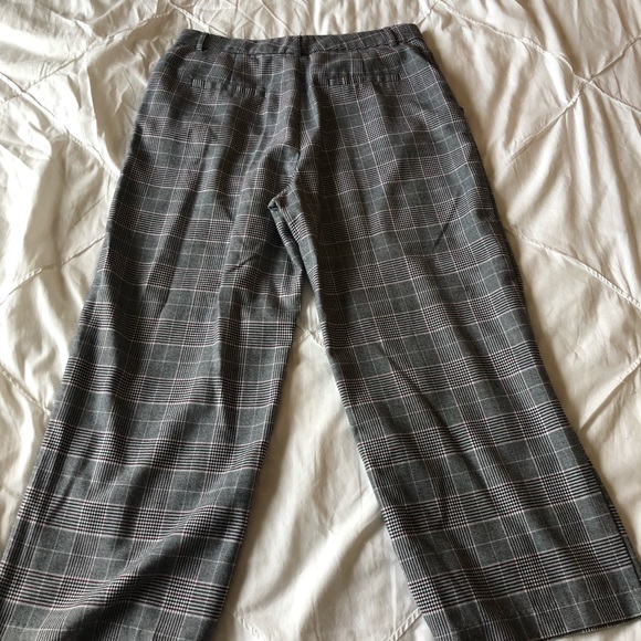 Plaid Wide Leg Crop Pant - Picture 2 of 2